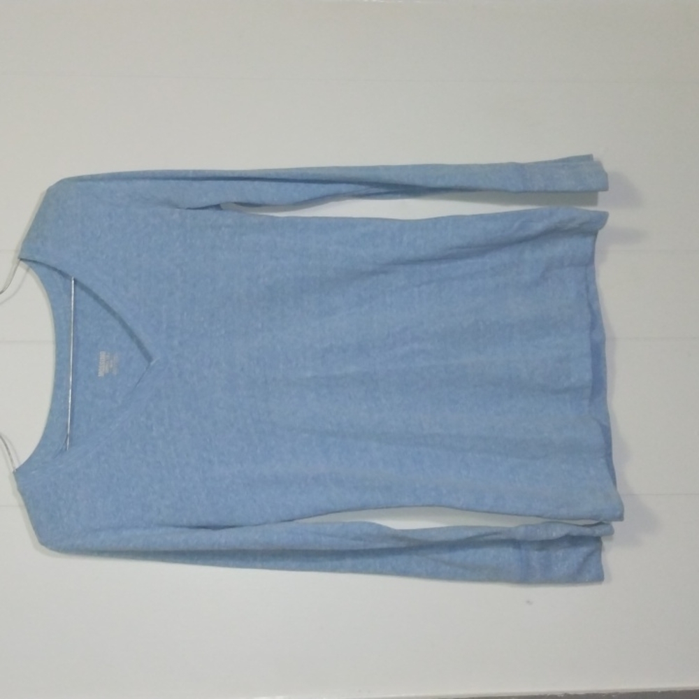 Long sleeve tshirt